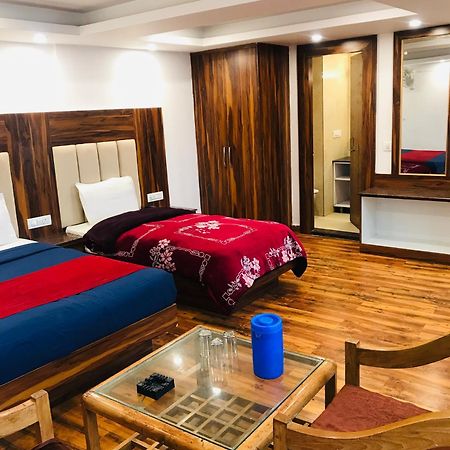 Castle View Hotel Mussoorie Bagian luar foto