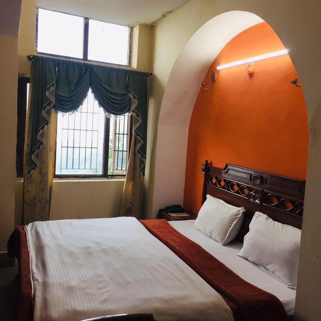 Castle View Hotel Mussoorie Bagian luar foto
