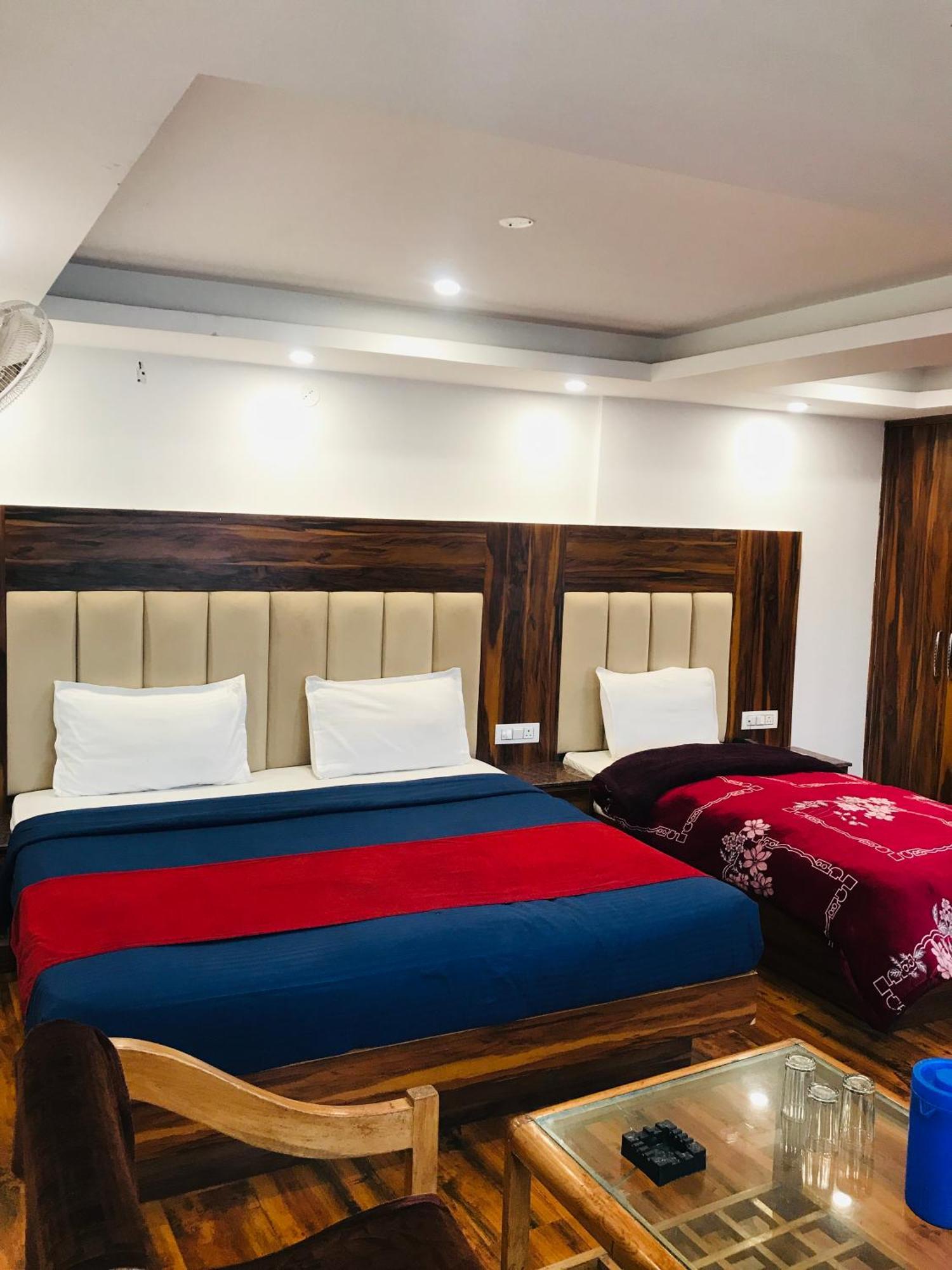 Castle View Hotel Mussoorie Bagian luar foto