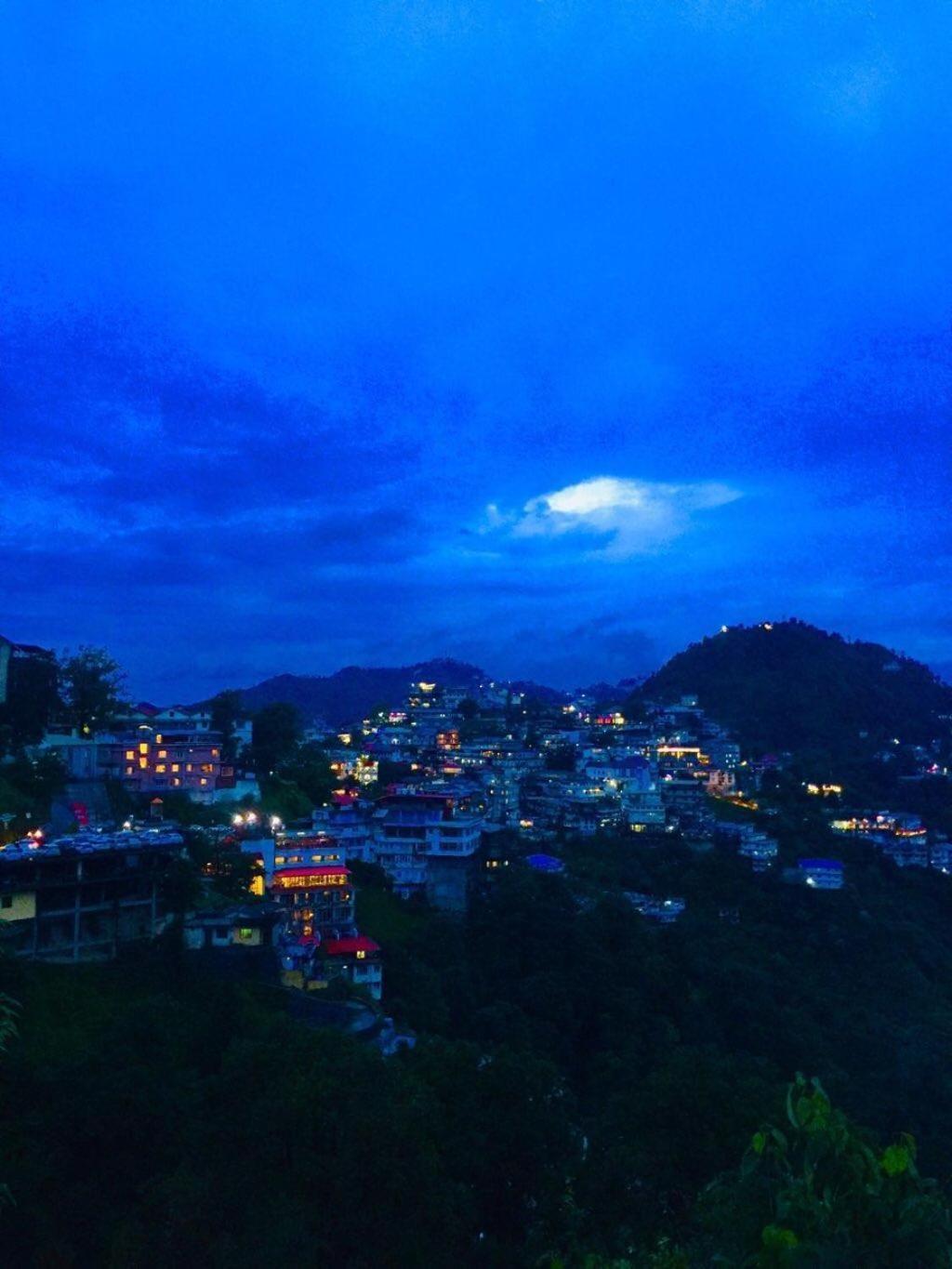 Castle View Hotel Mussoorie Bagian luar foto